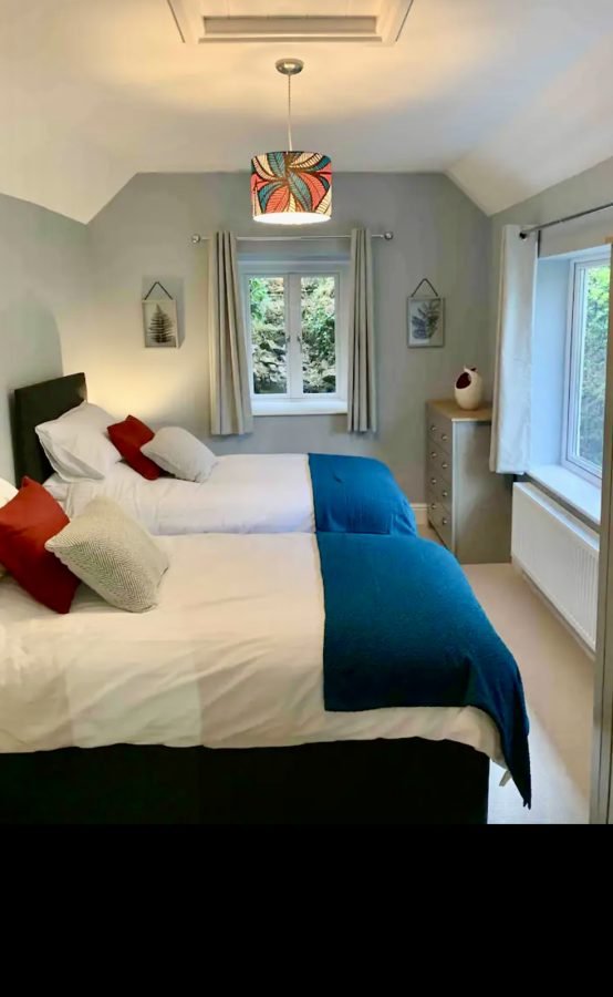 Ashridge-twin-554x900